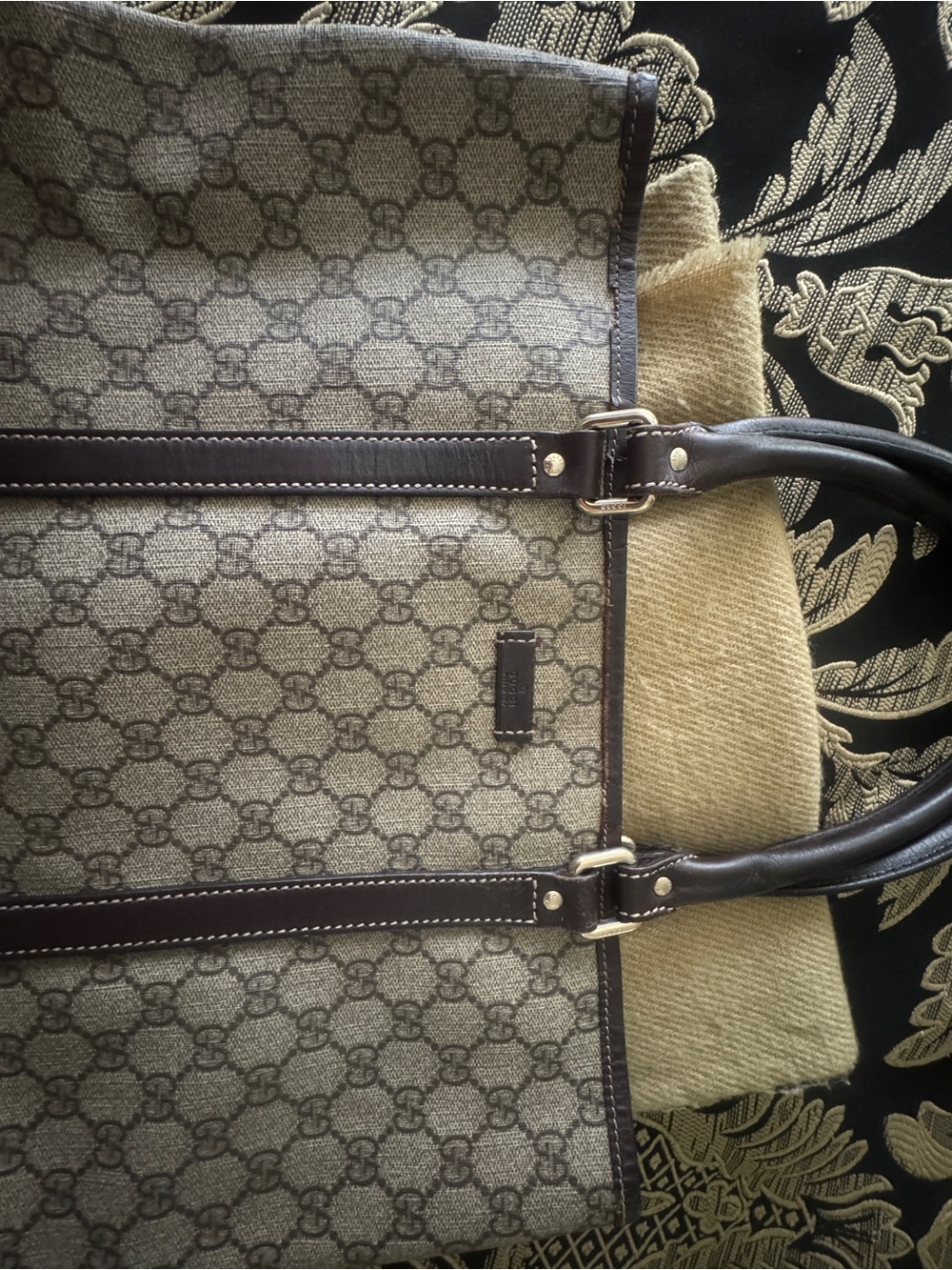 Gucci Beige GG Supreme Canvas Tote with Dark Brown Leather Handles - Picture 3 of 12